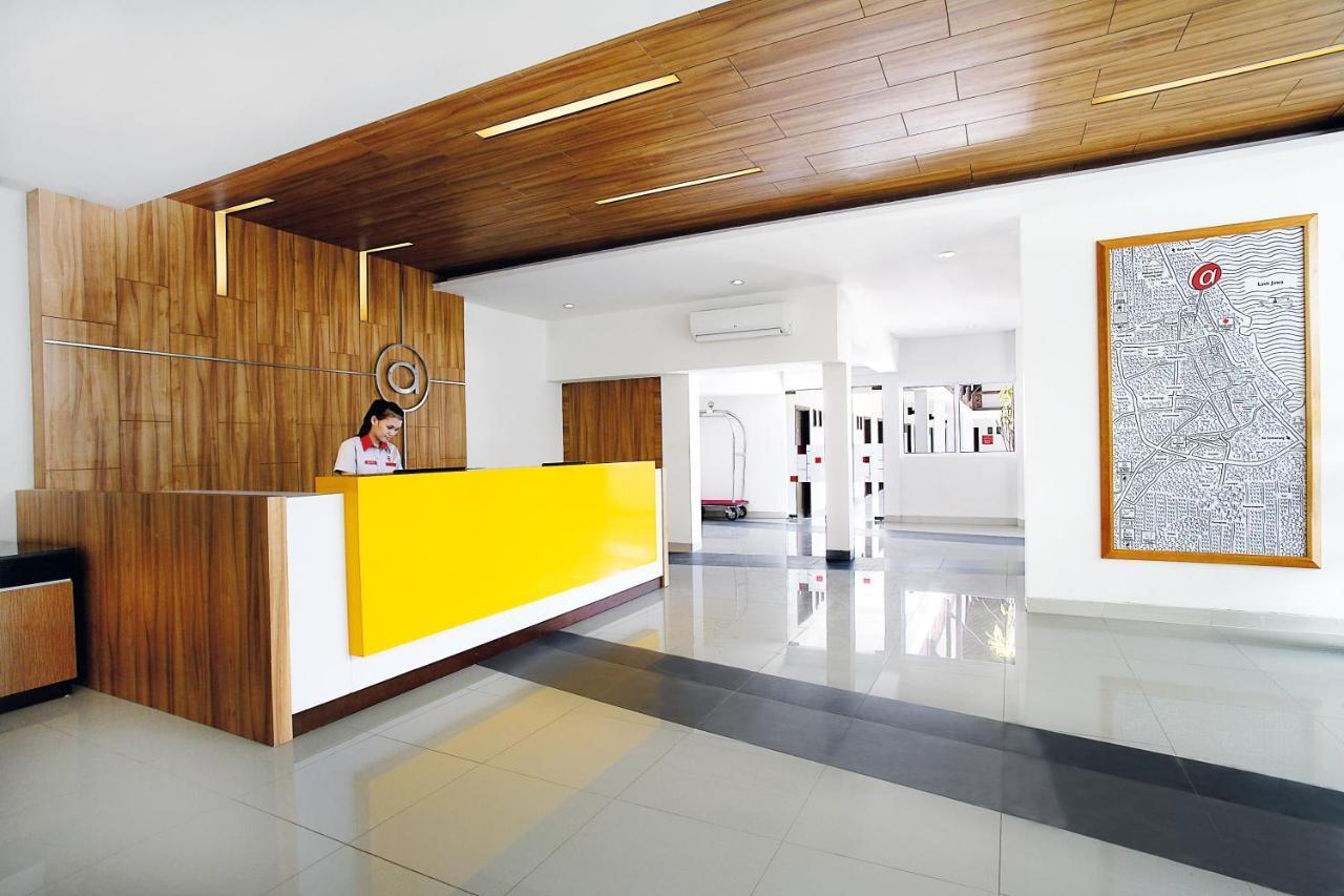 Amaris Hotel Сиребон Екстериор снимка