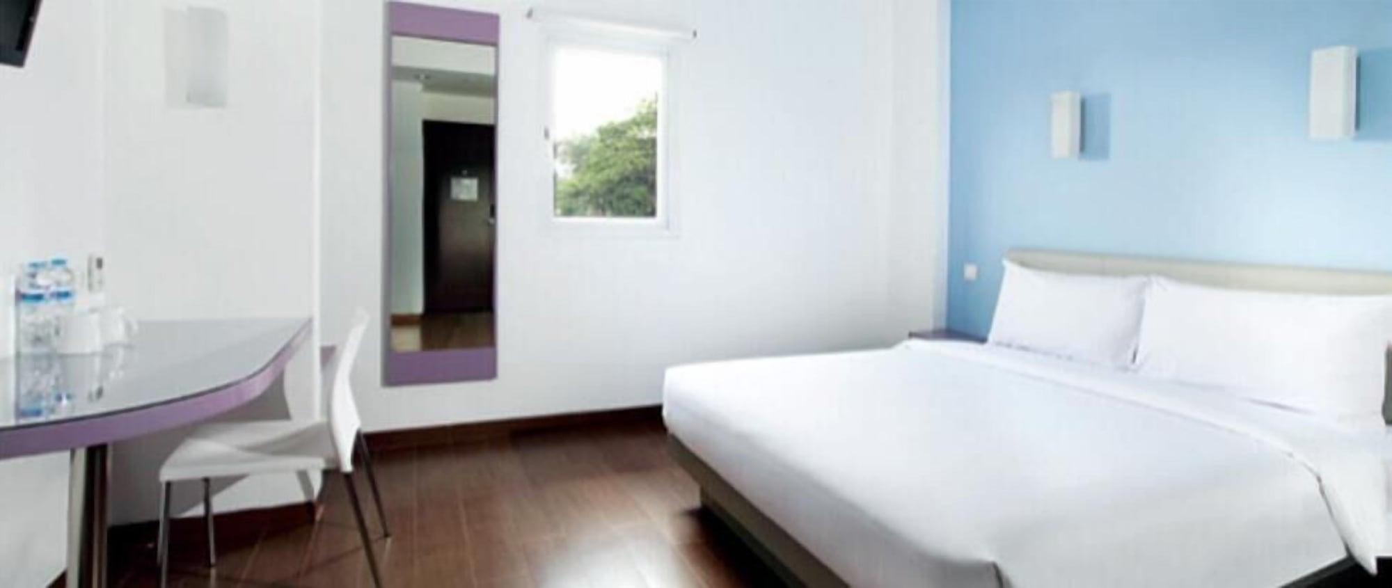 Amaris Hotel Сиребон Екстериор снимка